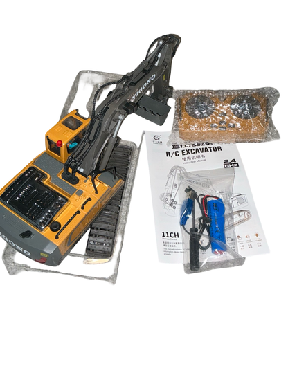 YI GONG RC Excavator Toy – 11 Channel Remote Control (Open Box)