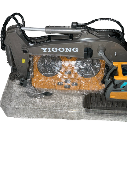 YI GONG RC Excavator Toy – 11 Channel Remote Control (Open Box)