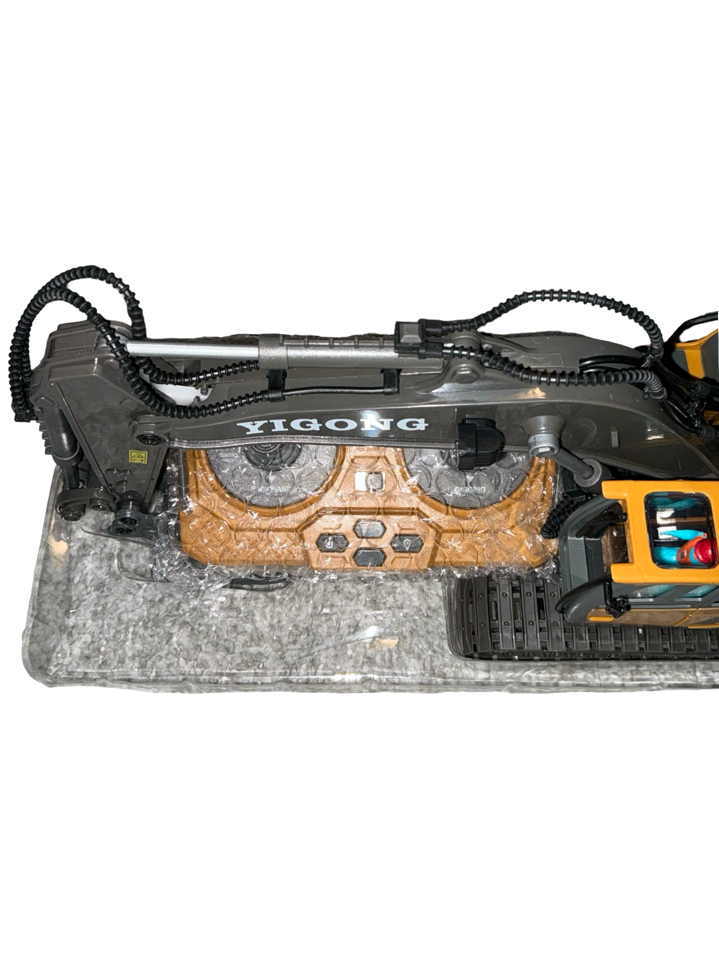 YI GONG RC Excavator Toy – 11 Channel Remote Control (Open Box)